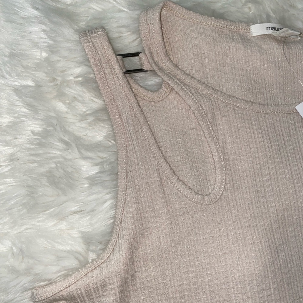 Tank top - Picture 2 of 4
